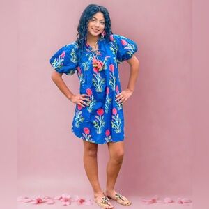 NEW Floral Blue Dress with Pink 🌷 Accents
THML🪻🪻🪻🪻🪻